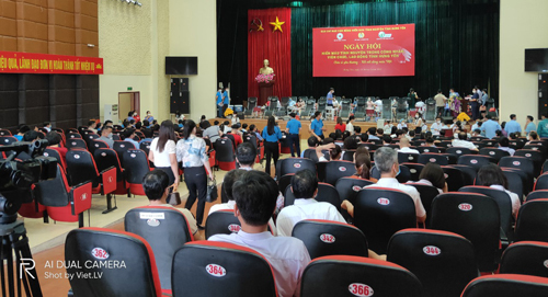 Sôi nổi ngày hội hiến máu tình nguyện trong công nhân, viên chức, lao động năm 2022