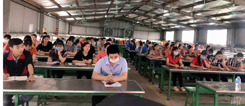 Liên đoàn Lao động Yên Mỹ Tuyên truyền Luật BHXH, BHYT, Bảo hiểm thất nghiệp; cuộc bầu cử đại biểu Quốc hội khoá XV và Hội đồng nhân dân các cấp nhiệm kỳ 2021-2026.