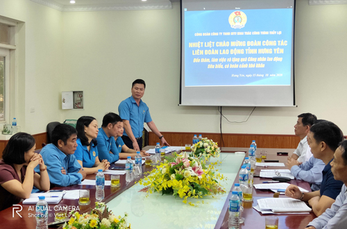 Liên đoàn lao động tỉnh thăm, làm việc và tặng quà đoàn viên, CNLĐ tiêu biểu, có hoàn cảnh khó khăn thuộc Công đoàn ngành NN&PTNT