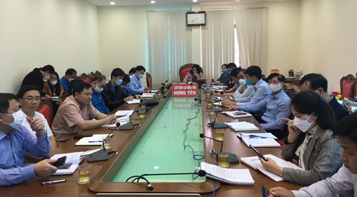 Liên đoàn Lao động tỉnh Hưng Yên tham dự Hội nghị trực tuyến toàn quốc của Tổng Liên đoàn về sơ kết hoạt động công đoàn quý I, quán triệt một số nhiệm vụ trọng tâm thời gian tới.