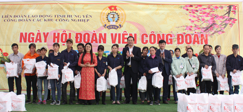      Công đoàn các Khu công nghiệp tỉnh tổ chức ngày Hội đoàn viên công đoàn xuân Kỷ Hợi 2019
