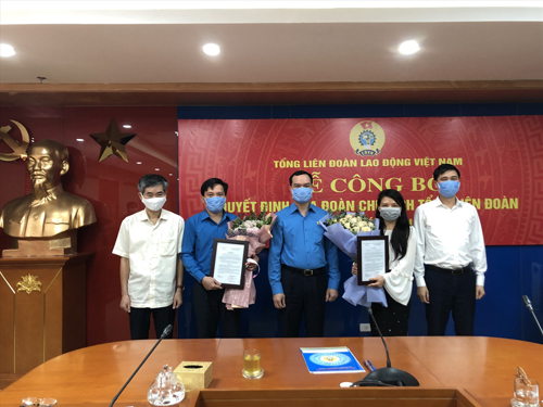 Đoàn Chủ tịch Tổng LĐLĐVN công bố quyết định về công tác cán bộ
