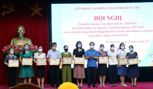Liên đoàn Lao động thành phố Hưng Yên: Sơ kết hoạt động công đoàn 6 tháng đầu năm 2021 và triển khai nhiệm vụ công tác công đoàn 6 tháng cuối năm