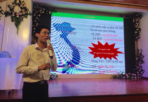 Liên đoàn lao động tổ chức Tuyên truyền an toàn giao thông trong công nhân lao động năm 2019
