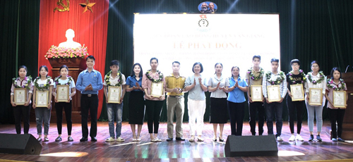 Liên đoàn Lao động huyện Văn Giang: Phát động “Tháng công nhân” và “Tháng hành động về an toàn, vệ sinh lao động” năm 2022.