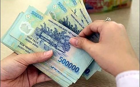 Nhiều khoản thu nhập của cán bộ, công chức bị cắt giảm từ 2021